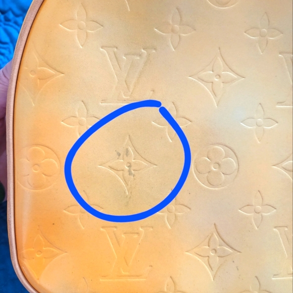 Louis Vuitton Murray Backpack in Yellow Vernis - Picture 13 of 16